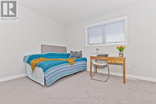 50 - 7768 Ascot Circle, Niagara Falls, ON - Indoor Photo Showing Bedroom