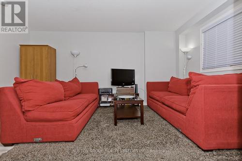 50 - 7768 Ascot Circle, Niagara Falls, ON - Indoor Photo Showing Living Room