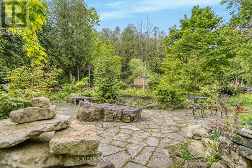 1260 Gore Road, Hamilton, ON - Outdoor