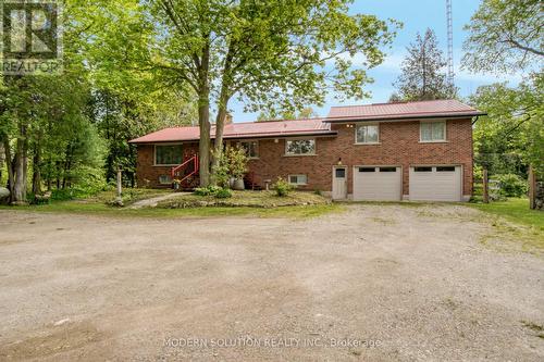 1260 Gore Road, Hamilton, ON - Outdoor