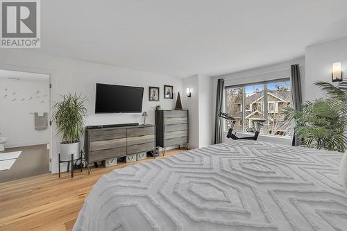 1865 Begbie Road Unit# 7, Kelowna, BC - Indoor Photo Showing Bedroom