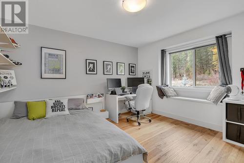 1865 Begbie Road Unit# 7, Kelowna, BC - Indoor Photo Showing Bedroom