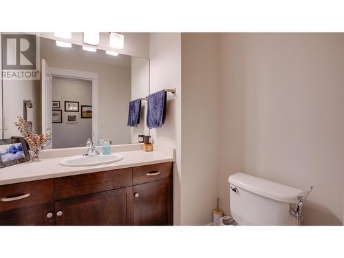 4900 Heritage Drive Unit# 503, Vernon, BC - Indoor Photo Showing Bathroom