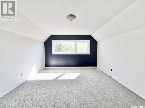 229 Mctavish Street, Outlook, SK - Indoor Photo Showing Other Room