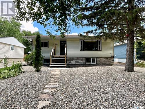 2751 Mcara Street, Regina, SK - Outdoor