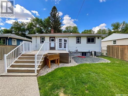 2751 Mcara Street, Regina, SK - Outdoor