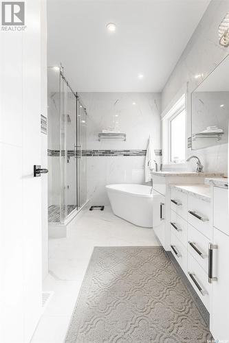 623 Kenaschuk Crescent, Saskatoon, SK - Indoor Photo Showing Bathroom