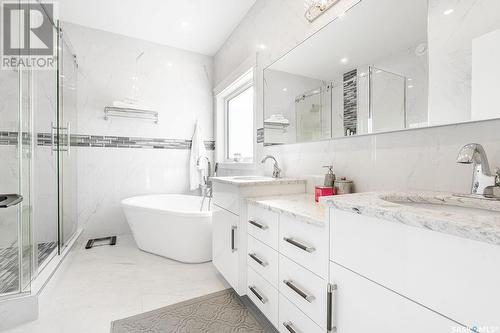 623 Kenaschuk Crescent, Saskatoon, SK - Indoor Photo Showing Bathroom