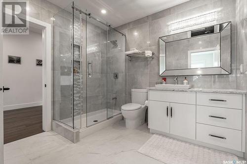 623 Kenaschuk Crescent, Saskatoon, SK - Indoor Photo Showing Bathroom