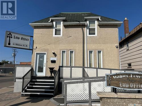 84 Athabasca Street W, Moose Jaw, SK 