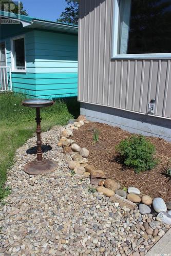 431 Redcoat Drive, Eastend, SK - Outdoor