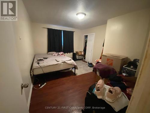 1567 Allen Place, London, ON - Indoor Photo Showing Bedroom