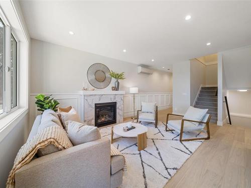 1536 Marble Pl, Langford, BC - Indoor Photo Showing Living Room With Fireplace