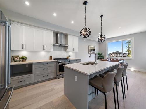 1536 Marble Pl, Langford, BC - Indoor Photo Showing Kitchen With Double Sink With Upgraded Kitchen