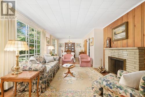 B - 5250 County Rd 45 Road, Hamilton Township (Baltimore), ON - Indoor Photo Showing Living Room With Fireplace