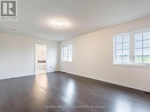 2134 Speare Court E, Innisfil, ON - Indoor Photo Showing Other Room