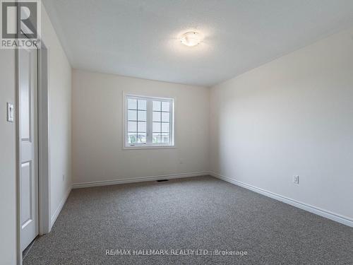 2134 Speare Court E, Innisfil, ON - Indoor Photo Showing Other Room