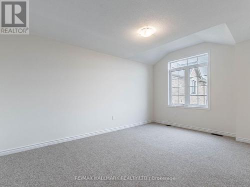 2134 Speare Court E, Innisfil, ON - Indoor Photo Showing Other Room