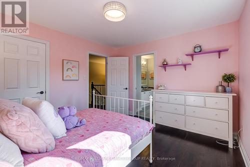 81 Aidan Drive, Vaughan, ON - Indoor Photo Showing Bedroom