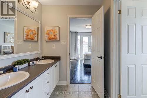 81 Aidan Drive, Vaughan, ON - Indoor Photo Showing Bathroom