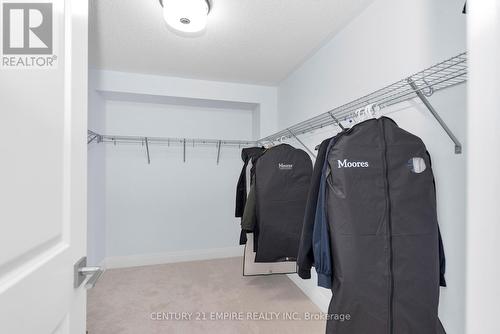 4128 Hillsborough Crescent, Oakville, ON - Indoor Photo Showing Other Room