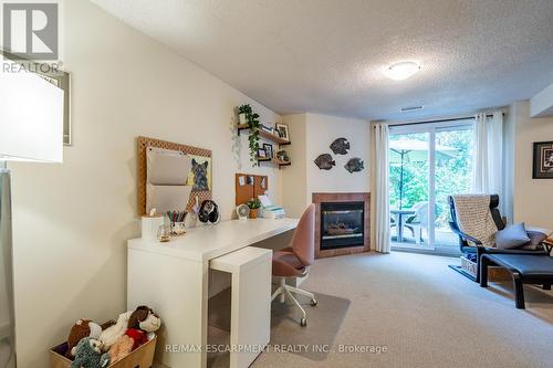 19 - 2155 Duncaster Drive, Burlington (Brant Hills), ON - Indoor With Fireplace