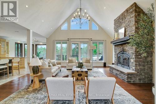 209 Hume Road, Puslinch, ON - Indoor Photo Showing Living Room With Fireplace