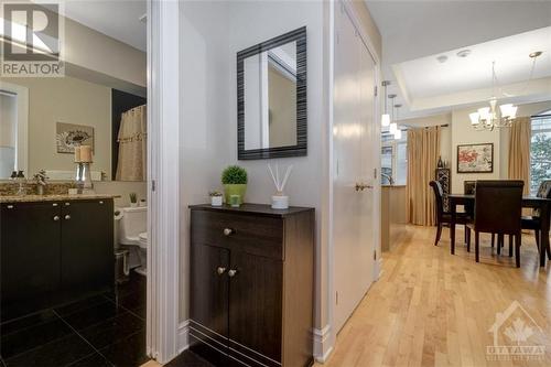 95 Bronson Avenue Unit#403, Ottawa, ON - Indoor Photo Showing Dining Room