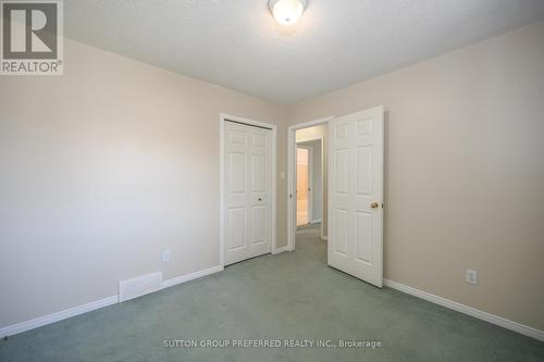 78 Kennedy Place, London, ON - Indoor Photo Showing Other Room