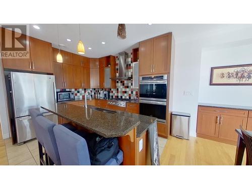 9624 113 Avenue, Fort St. John, BC - Indoor Photo Showing Kitchen