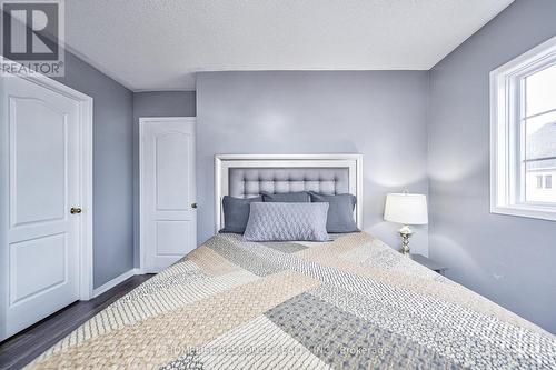 6 - 129 Tenth Street, Toronto (New Toronto), ON - Indoor Photo Showing Bedroom