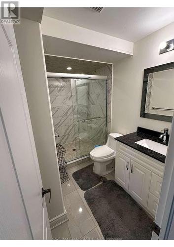 6 Lattice Court, Brampton, ON - Indoor Photo Showing Bathroom