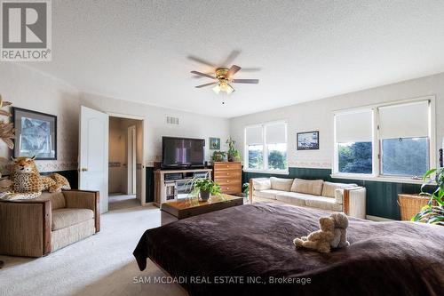 4 Penrose Court, Brampton (Snelgrove), ON - Indoor Photo Showing Bedroom