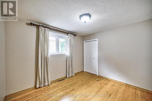 211 Cherry Post Drive, Mississauga, ON - Indoor Photo Showing Other Room