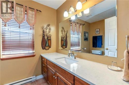 1299 Salisbury Road, Moncton, NB - Indoor Photo Showing Bathroom