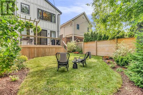 92 Dunington Drive, Toronto (Birchcliffe-Cliffside), ON - Outdoor