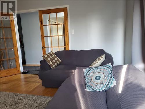 37 Sherrard, Moncton, NB - Indoor Photo Showing Living Room