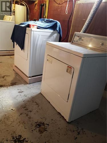 37 Sherrard, Moncton, NB - Indoor Photo Showing Laundry Room