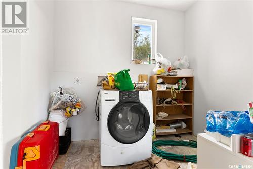 Tyvan Acreage, Francis Rm No. 127, SK - Indoor Photo Showing Laundry Room