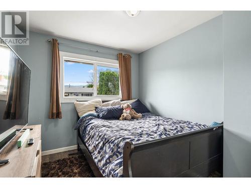 644 Clearwater Ave, Kamloops, BC - Indoor Photo Showing Bedroom