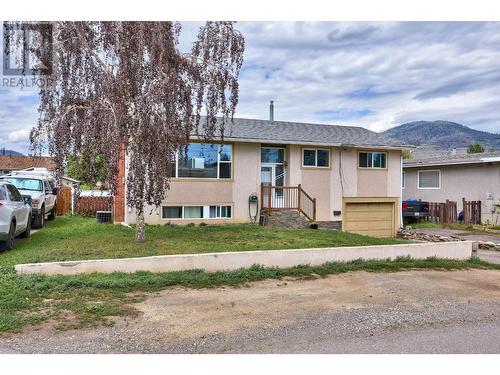 644 Clearwater Ave, Kamloops, BC - Outdoor