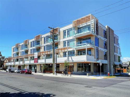 204-1916 Oak Bay Ave, Victoria, BC - Outdoor With Balcony