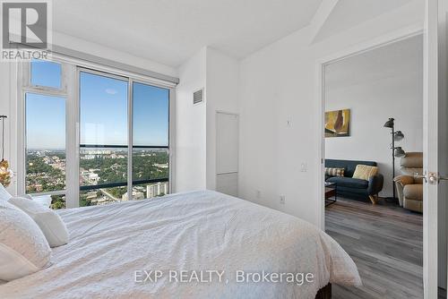 4606 - 2191 Yonge Street, Toronto (Mount Pleasant West), ON - Indoor Photo Showing Bedroom