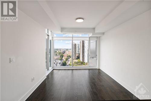 255 Bay Street Unit#1513, Ottawa, ON - Indoor Photo Showing Other Room