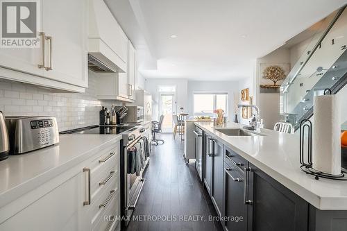 27 Thornton Avenue, Toronto (Caledonia-Fairbank), ON - Indoor Photo Showing Kitchen With Stainless Steel Kitchen With Upgraded Kitchen