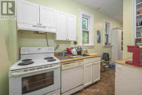 781 Hellmuth Avenue, London, ON - Indoor Photo Showing Kitchen