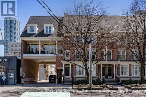 56 - 15 Niagara Street, Toronto (Waterfront Communities), ON - Outdoor With Facade