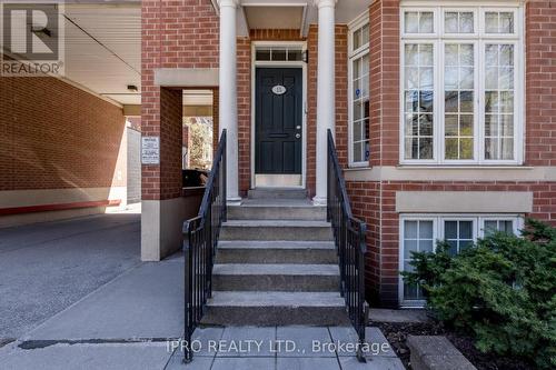 56 - 15 Niagara Street, Toronto (Waterfront Communities), ON - Outdoor With Facade