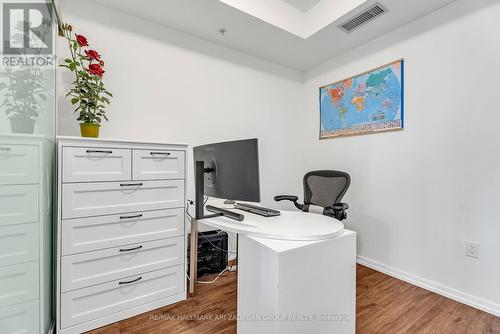 512 - 3237 Bayview Avenue, Toronto, ON - Indoor Photo Showing Office