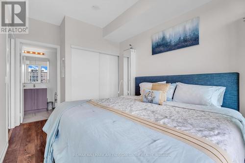 512 - 3237 Bayview Avenue, Toronto, ON - Indoor Photo Showing Bedroom